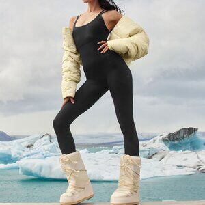 Alo Yoga Seamless Cable-Knit Onesie